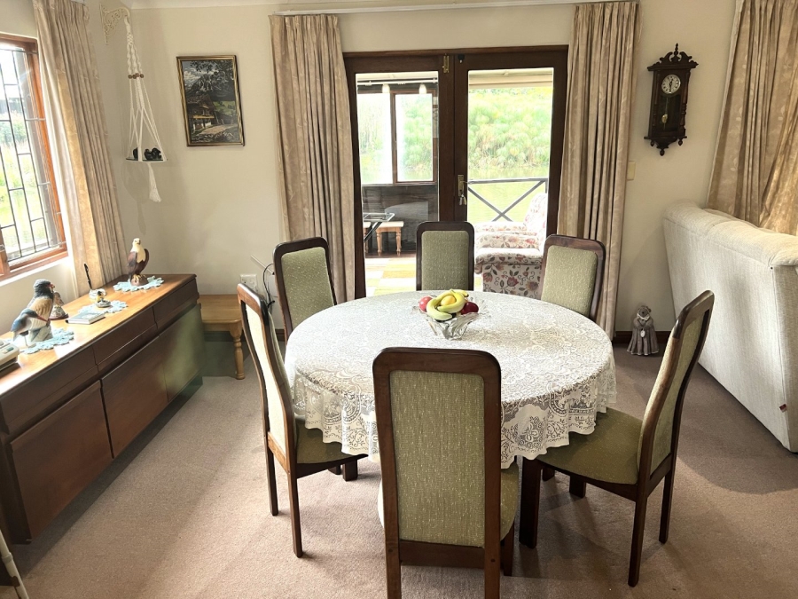 2 Bedroom Property for Sale in Harkerville A H Western Cape